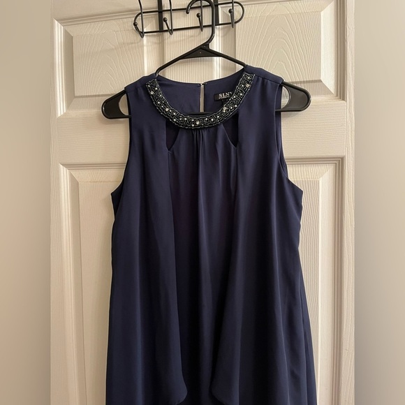 SLNY~DRESS~ NAVY SLEEVELESS~NWOT~6 - Picture 3 of 9
